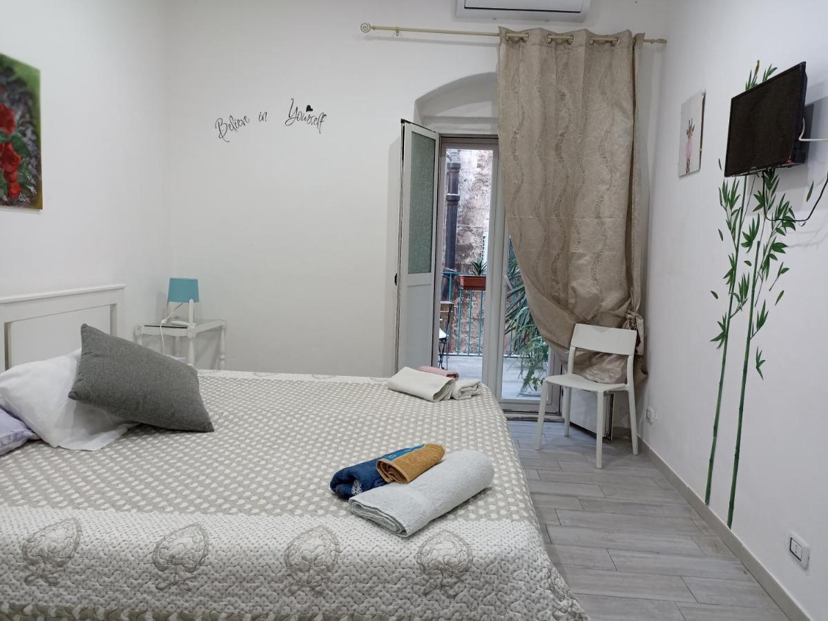 Al Molo Sant'Eligio Hotell Taranto Eksteriør bilde