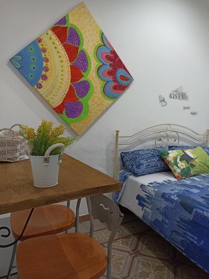 Al Molo Sant'Eligio Hotell Taranto Eksteriør bilde