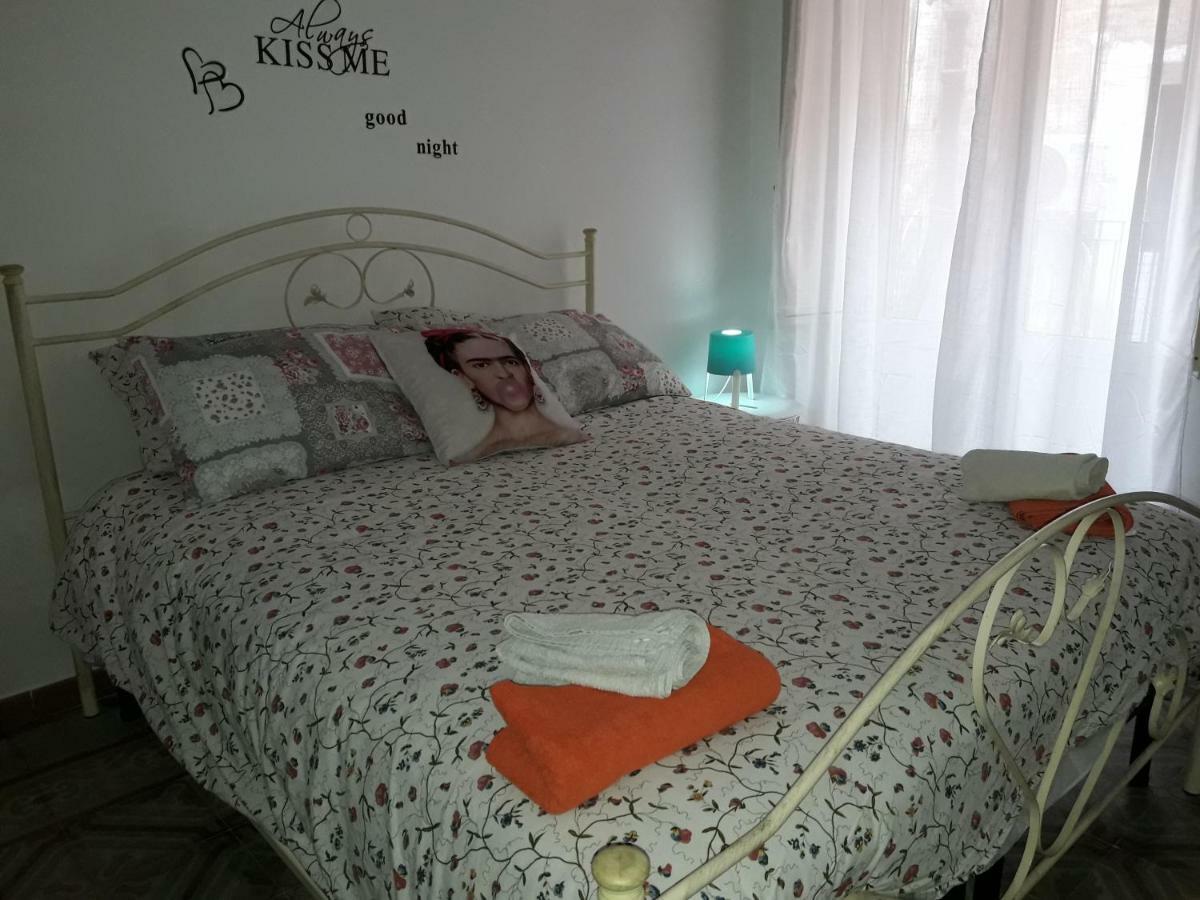 Al Molo Sant'Eligio Hotell Taranto Eksteriør bilde