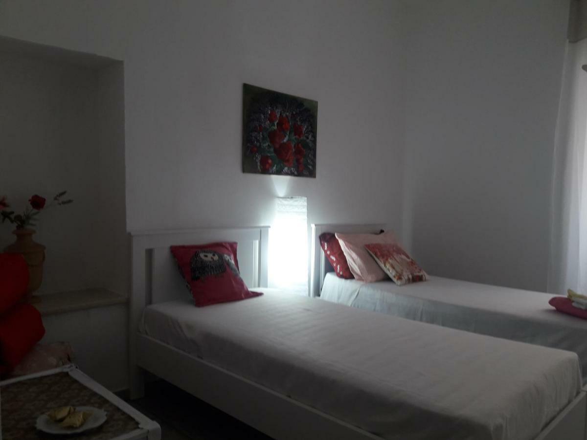 Al Molo Sant'Eligio Hotell Taranto Eksteriør bilde