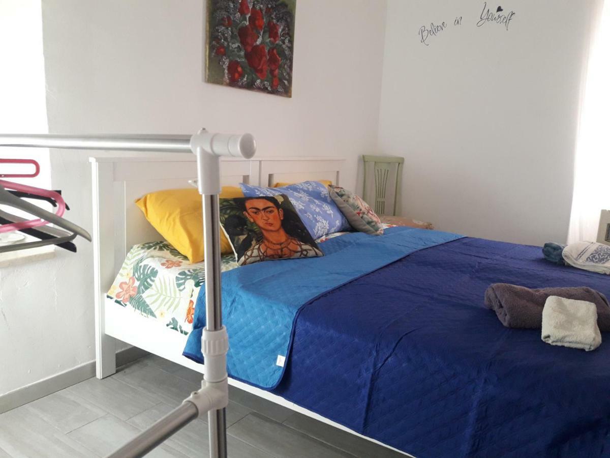 Al Molo Sant'Eligio Hotell Taranto Eksteriør bilde