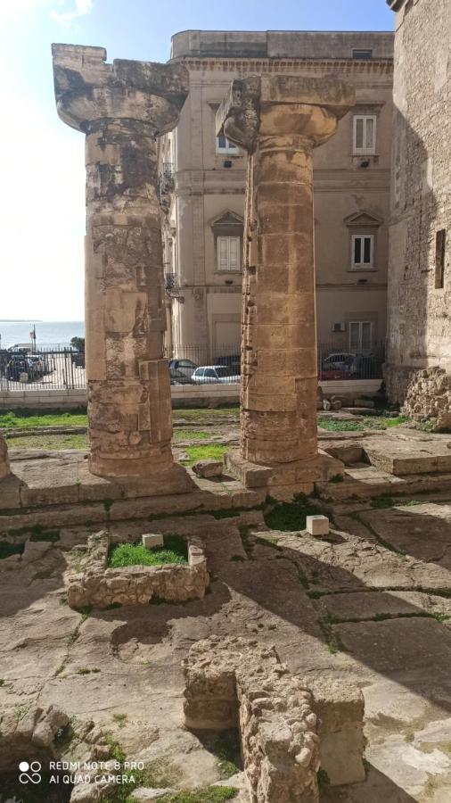 Al Molo Sant'Eligio Hotell Taranto Eksteriør bilde